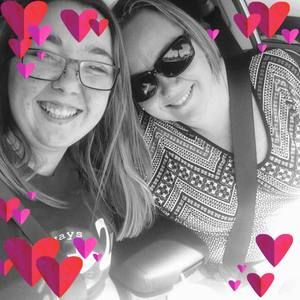 Meet your Posher, Leeann